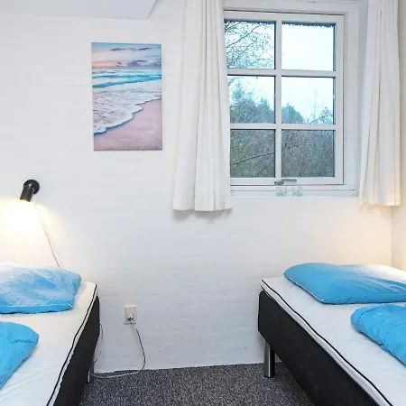 18 Person In Ulfborg Tatil Evi Øby