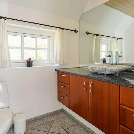 18 Person In Ulfborg-by Traum * Øby